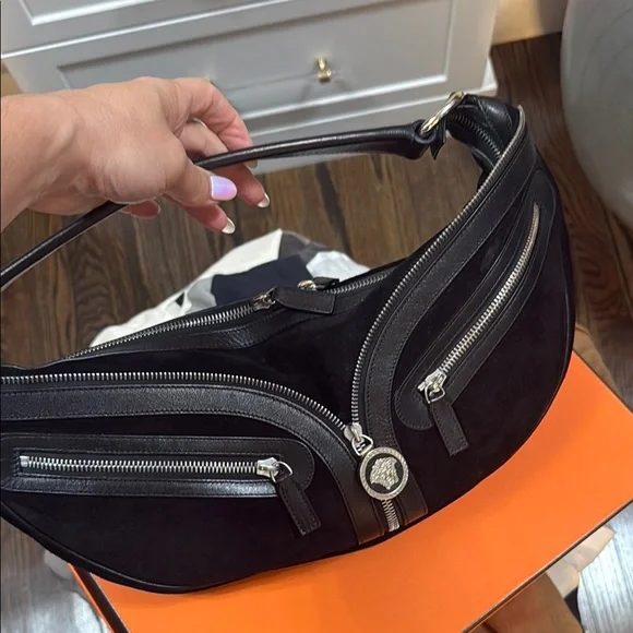 🖤Versace Vintage 90's Bag 🖤 Mint Condition - Picture 13 of 16